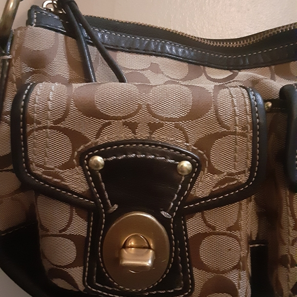 Coach Purse - Picture 5 of 6
